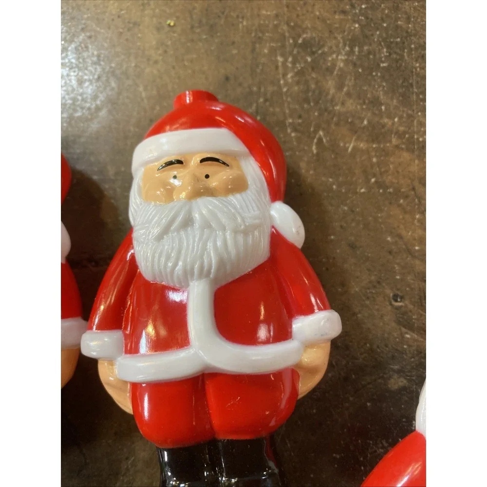 4 Blow Mold Santa Claus & 2 Gift String Light Bulb Covers Christmas ~ Parts Only